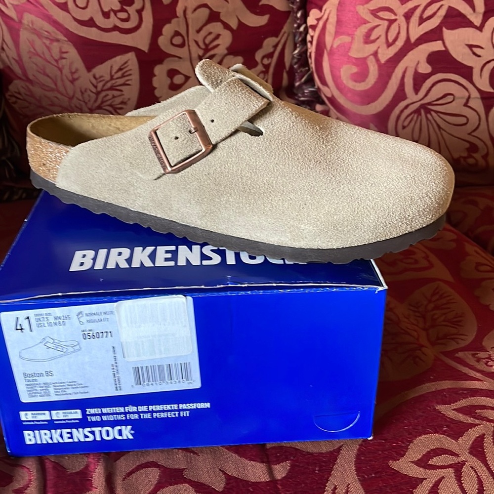 New Birkenstocks, style-Boston Size -UK 7.5, US L 10, US M 8.0